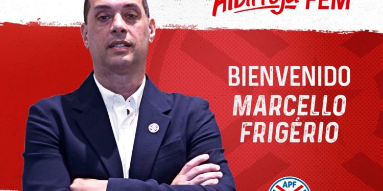 La Albirroja Femenil tiene nuevo entrenador