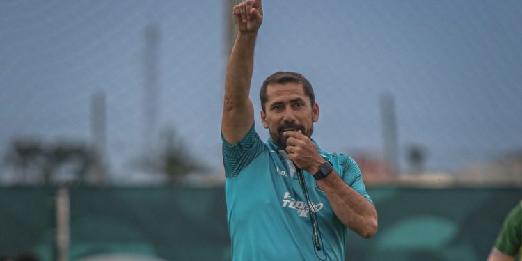 Coritiba también anunció la renovación de Gustavo Morínigo Coritiba también anunció la renovación de Gustavo Morínigo