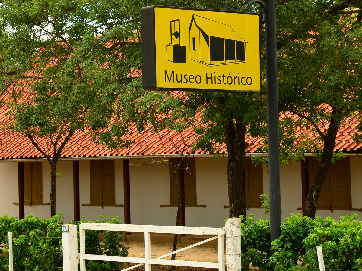 Ministra destaca aumento del turismo interno en los últimos meses