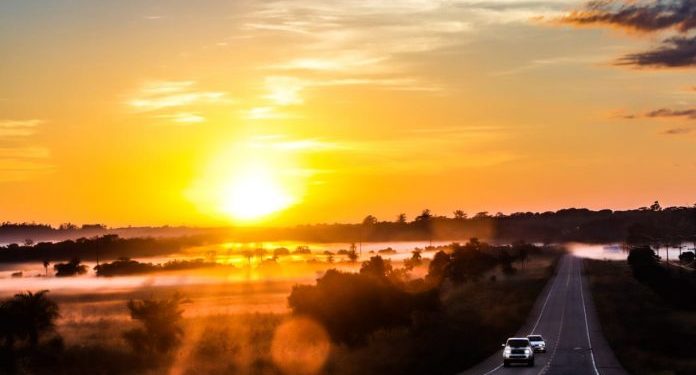 Meteorología anuncia un día muy caluroso con vientos del sureste