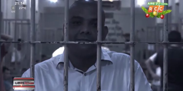 Ingresó a la cárcel para vengarse por la muerte de su hermano pero encontró a Dios Ingresó a la cárcel para vengarse por la muerte de su hermano pero encontró a Dios