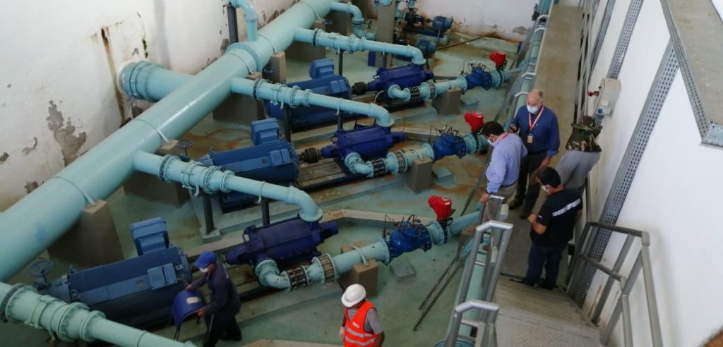 Acueducto alivia necesidades de pobladores ante aguda sequía y calor en el Chaco Acueducto alivia necesidades de pobladores ante aguda sequía y calor en el Chaco