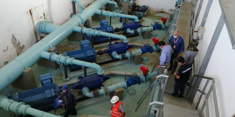 Acueducto alivia necesidades de pobladores ante aguda sequía y calor en el Chaco