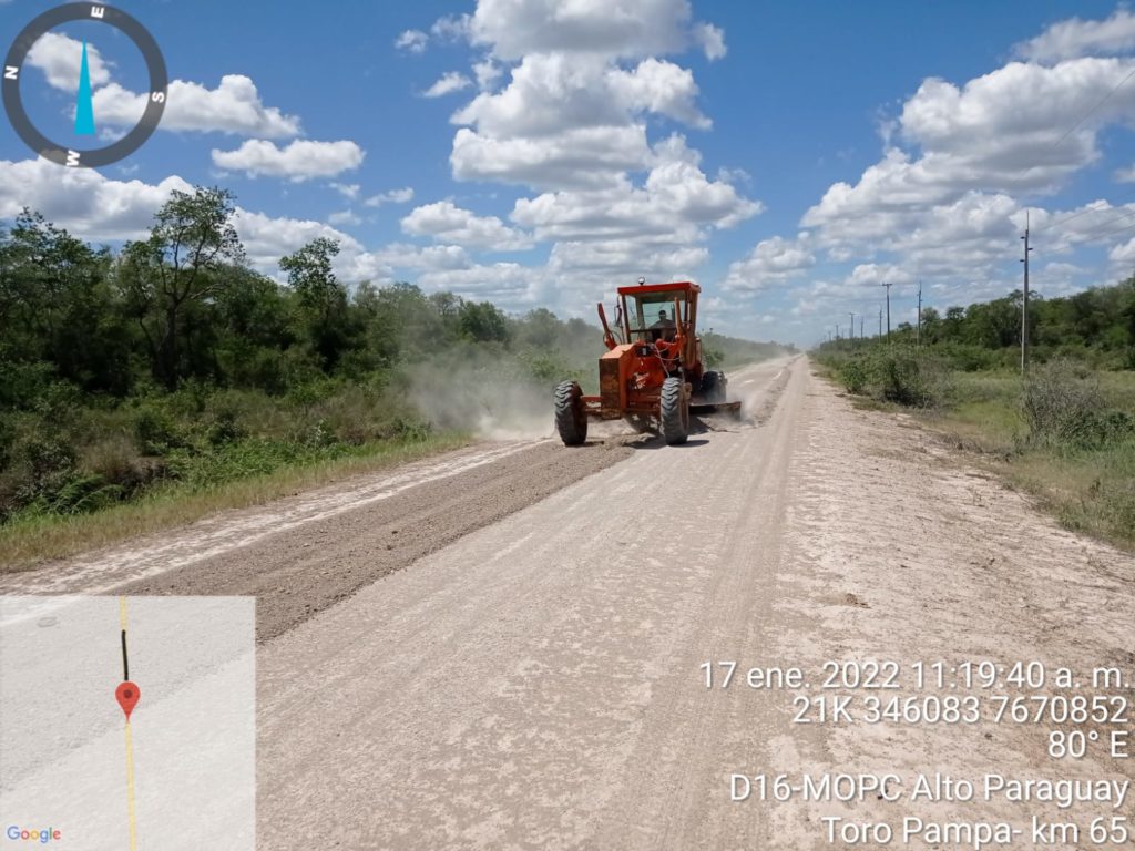 Realizan  labores de mantenimiento de caminos en Alto Paraguay