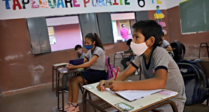 «El 21 de febrero las clases van a ser presenciales», afirma ministro de Educación «El 21 de febrero las clases van a ser presenciales», afirma ministro de Educación