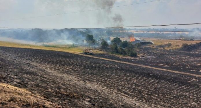 Yacyretá y Aña Cuá no están en riesgo por los focos de incendio Yacyretá y Aña Cuá no están en riesgo por los focos de incendio