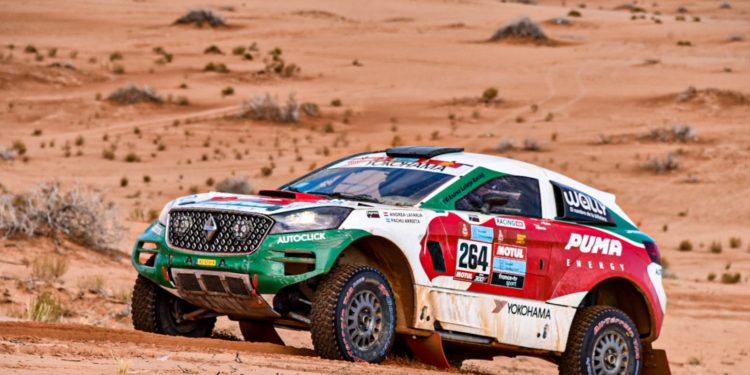 1-2-3 de Toyota con De Villiers a la cabeza, Lafarja de nuevo con problemas