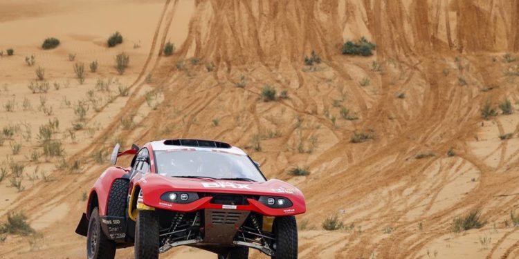 Loeb pasa al frente y Lafarja vuelve al ruedo Loeb pasa al frente y Lafarja vuelve al ruedo