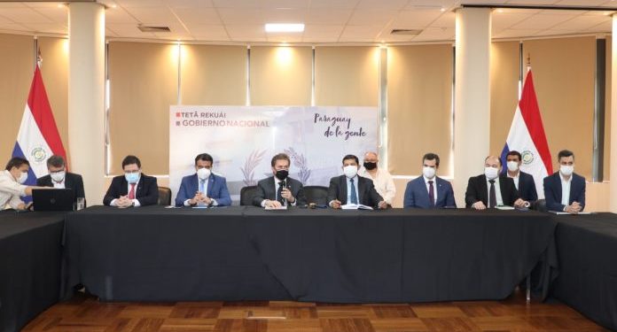 Gobierno y sector privado analizan medidas ante suba del precio internacional del petróleo