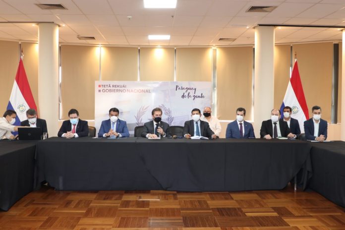 Gobierno y sector privado analizan medidas ante suba del precio internacional del petróleo