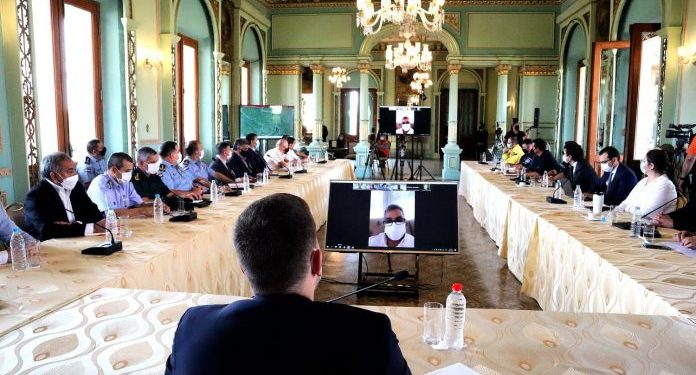 Instituciones estatales hacen frente a incendios forestales