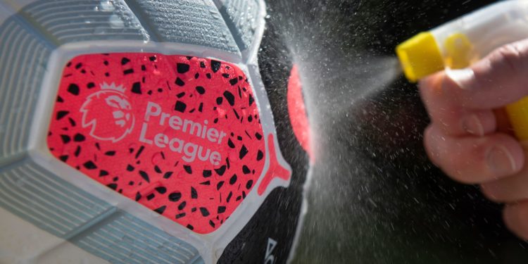 Disminuyen los contagios por Covid-19 en la Premier League