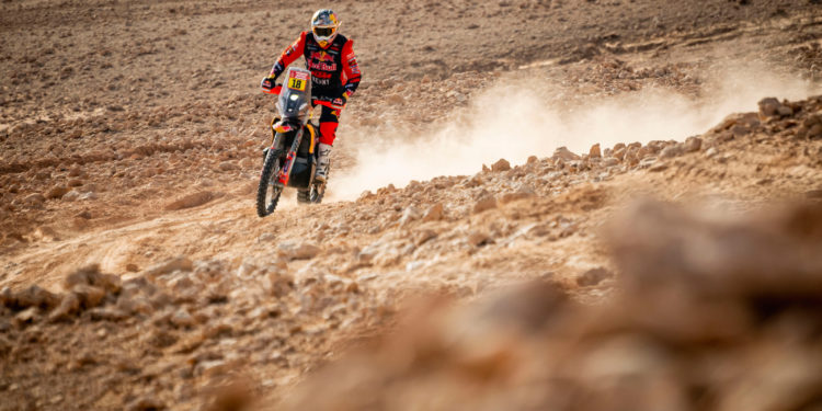 Price le da a KTM otra victoria Price le da a KTM otra victoria