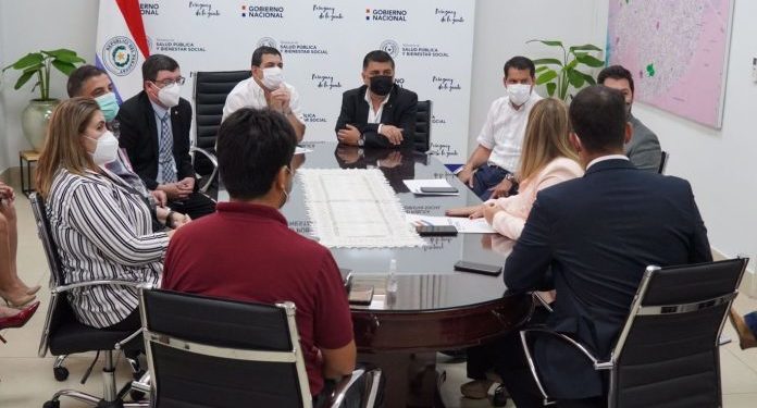 Ejecutivo considera urgente aprobación de Ley de Emergencia para compra de vacunas