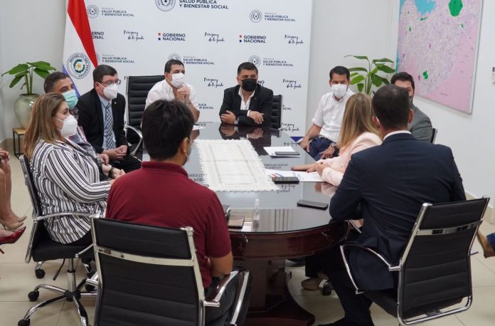 Ejecutivo considera urgente aprobación de Ley de Emergencia para compra de vacunas