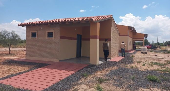 Van concluyendo primeras viviendas de las 1.000 previstas para pueblos originarios Van concluyendo primeras viviendas de las 1.000 previstas para pueblos originarios