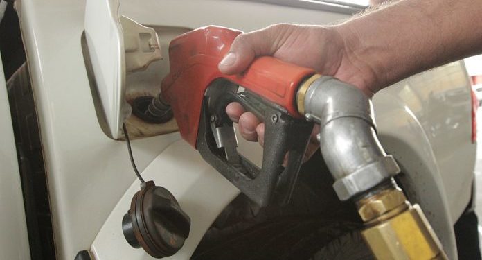 Ejecutivo oficializó reducción del Impuesto Selectivo al Consumo para emblemas