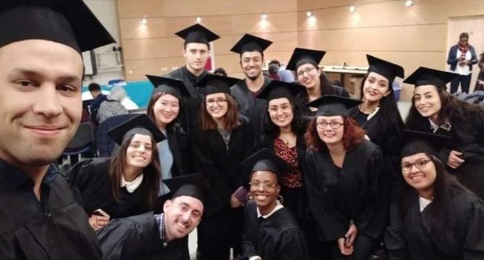 Para postularse a las becas de Becal no existe límite de edad