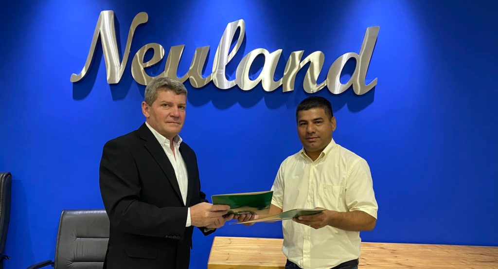 Municipalidad de Boquerón y Asociación Colonia Neuland firman convenio