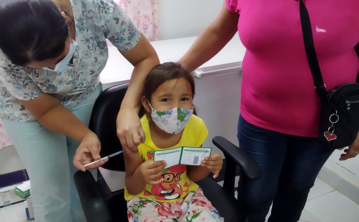 Vacunación de niños fortalece el retorno a clases presenciales en Boquerón