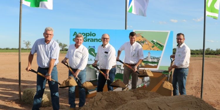 Iniciaron la construcción del “Acopio de Granos” de Pioneros del Chaco