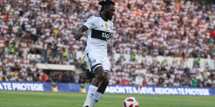 Otra demanda al Club Olimpia