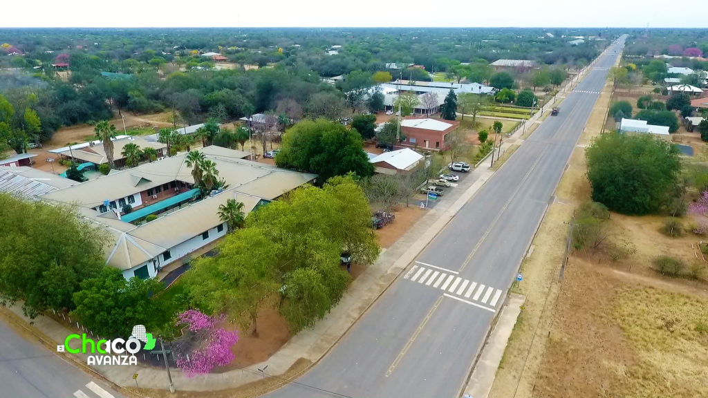 Celebran 75 años de progreso en Neuland Celebran 75 años de progreso en Neuland