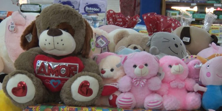 Atractivos regalos para el Día de los Enamorados en el Supermercado Boquerón