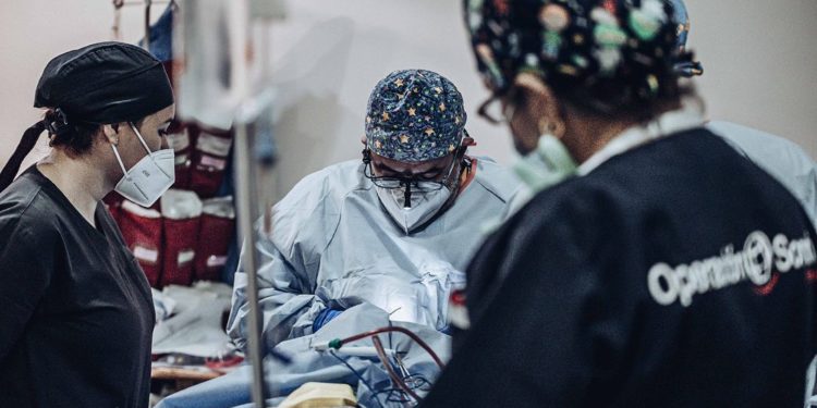 Operación Sonrisa ofrece cirugías reconstructivas gratis para niños