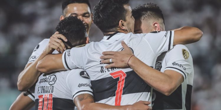 El Decano pasa sin problemas a la Fase 2 El Decano pasa sin problemas a la Fase 2