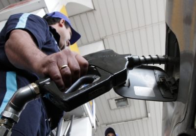 MIC y sector privado evaluarán este jueves el precio del combustible