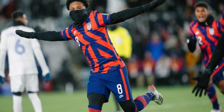 Estados Unidos gana el partido más frío del año