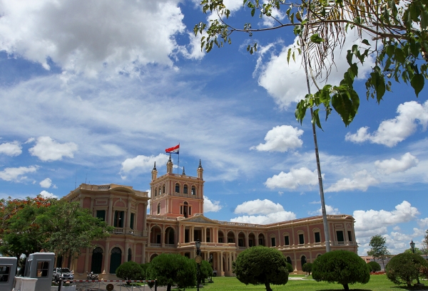 Por Decreto trasladan feriados del 1 de marzo y 29 de setiembre