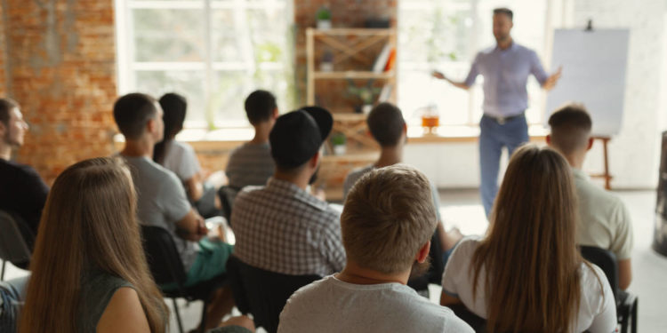 La educación como factor de producción