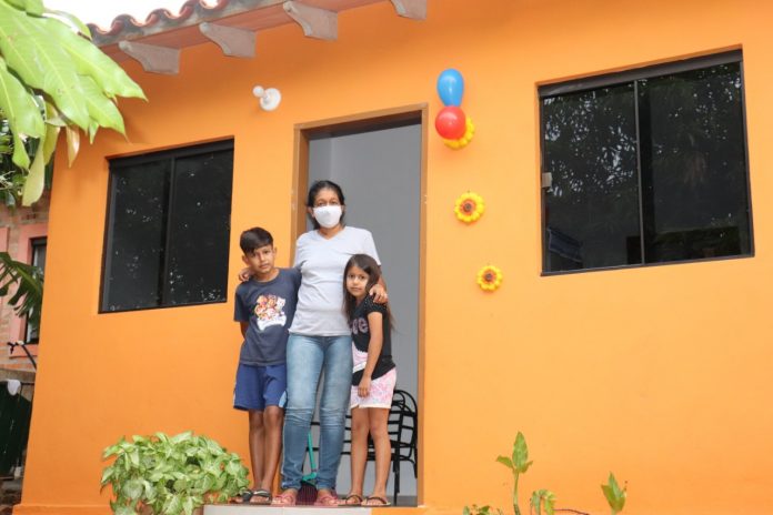 Paraguay alcanza récord histórico en ejecución con obras de viviendas sociales