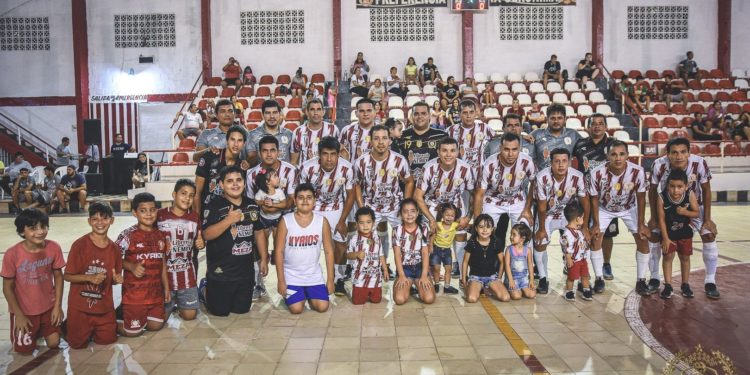 Gran triunfo de José Meza en la Divisional Copa de Oro Gran triunfo de José Meza en la Divisional Copa de Oro
