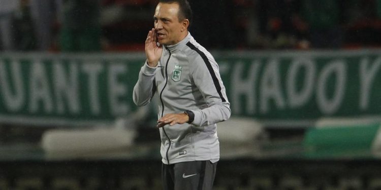 Rival de Olimpia se quedó sin DT