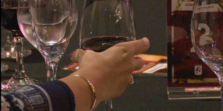 Exitosa edición de Cena Maridaje en el Yacht