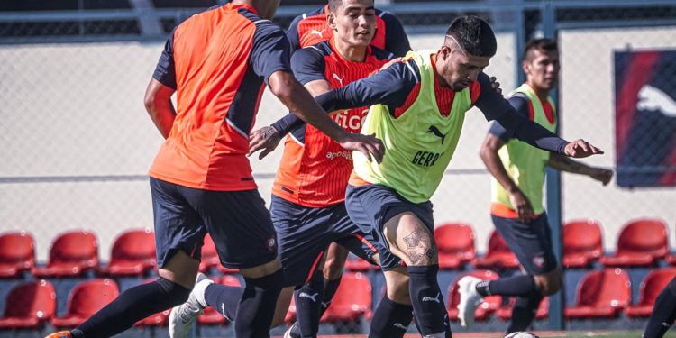 El Ciclón comienza la semana pensando en el Superclásico El Ciclón comienza la semana pensando en el Superclásico