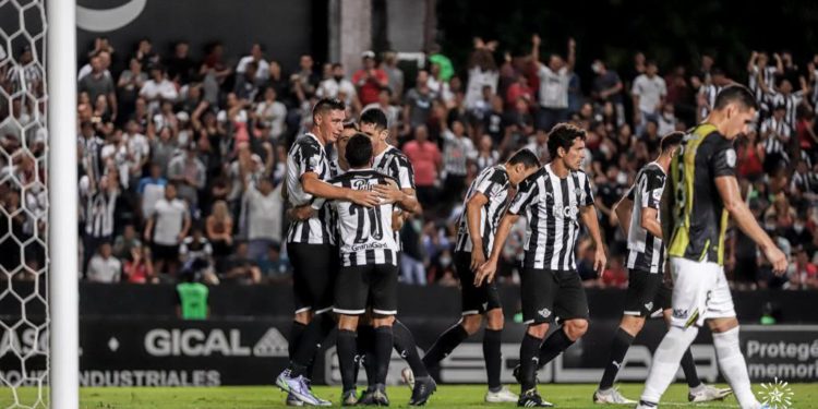 El Gumarelo ganó en Tuyucuá y es el único puntero