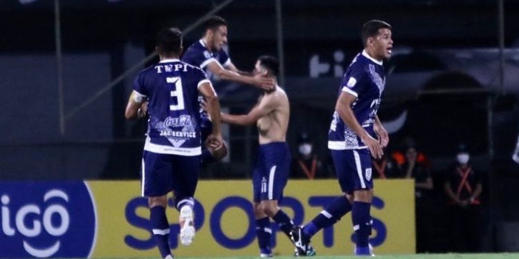 Ameliano baja a Olimpia de las nubes Ameliano baja a Olimpia de las nubes