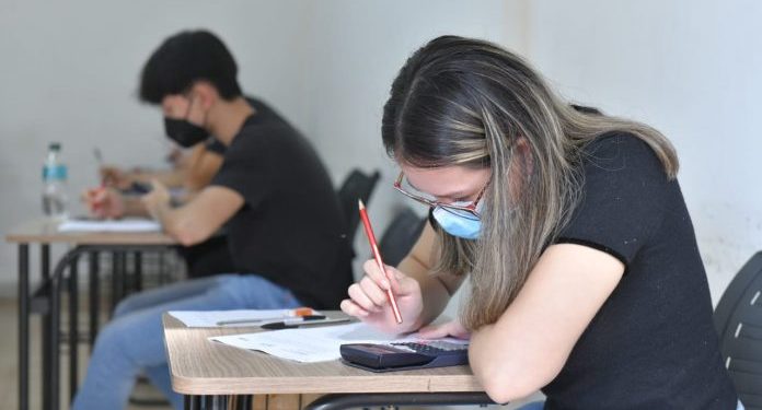 Becas en el exterior: Becal recuerda que siguen abiertas las convocatorias Becas en el exterior: Becal recuerda que siguen abiertas las convocatorias