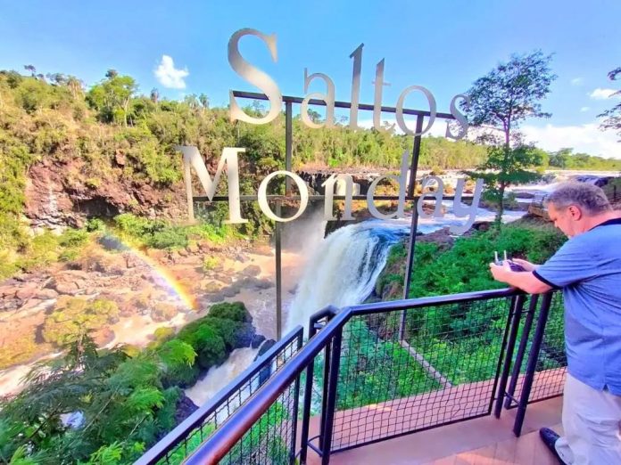 Periodista internacional muestra al mundo sitios turísticos de Paraguay