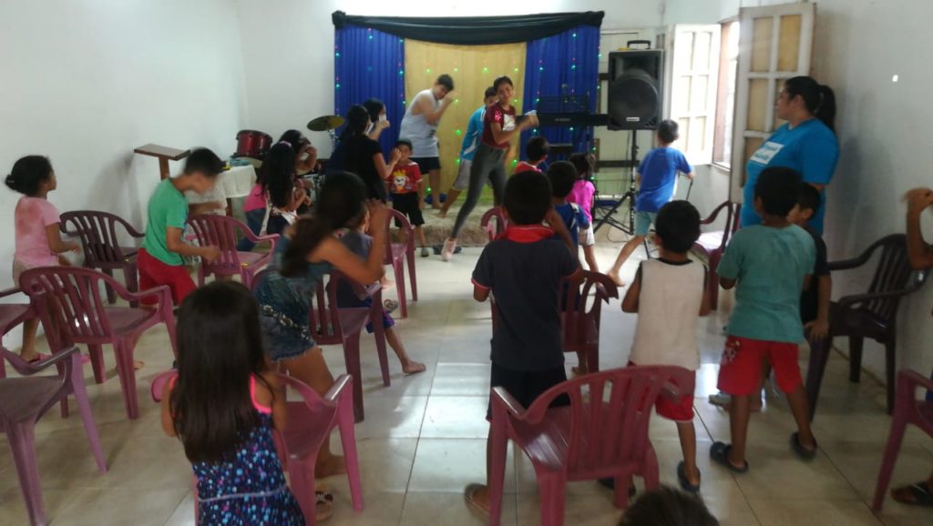 Niños de la Chacarita son asistidos a través de merendero comunitario