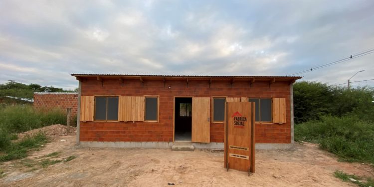 Ofrecen casa propia con cuotas desde Gs. 900.000gs en el Chaco Central Ofrecen casa propia con cuotas desde Gs. 900.000gs en el Chaco Central