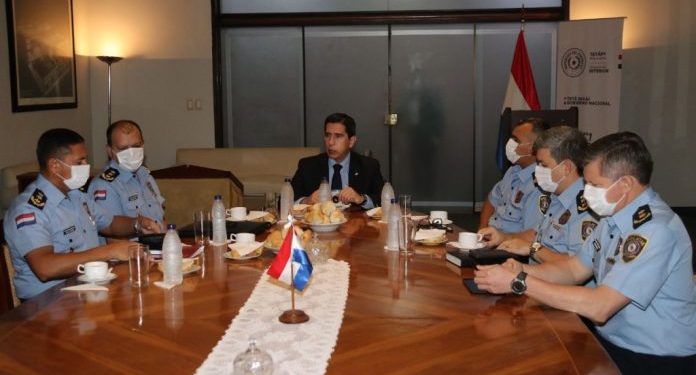 Policía Nacional anuncia que comenzará a despejar rutas bloqueadas por manifestantes Policía Nacional anuncia que comenzará a despejar rutas bloqueadas por manifestantes