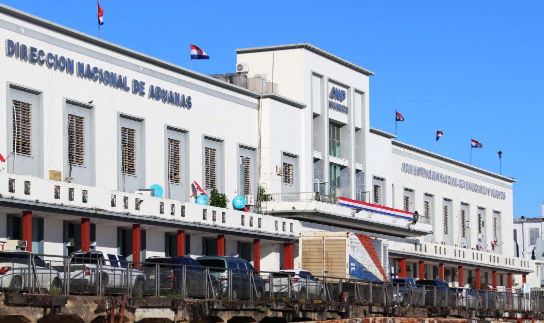 Aduanas registró superávit de 12,5% en la recaudación por tercer mes consecutivo