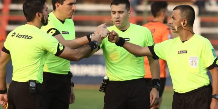 Árbitros designados para fecha 13 del Apertura