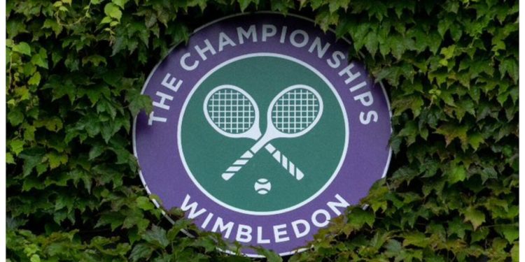 All England Club excluyó a profesionales rusos de participar en Wimbledon