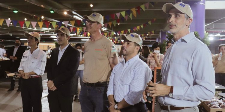 La feria «De mi chacra a tu casa» es todo un éxito en Asunción